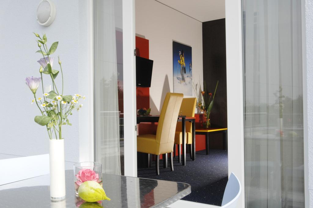 Stay2Munich Hotel & Serviced Apartments บรุนน์ธาล ภายนอก รูปภาพ