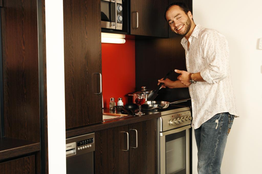 Stay2Munich Hotel & Serviced Apartments บรุนน์ธาล ภายนอก รูปภาพ